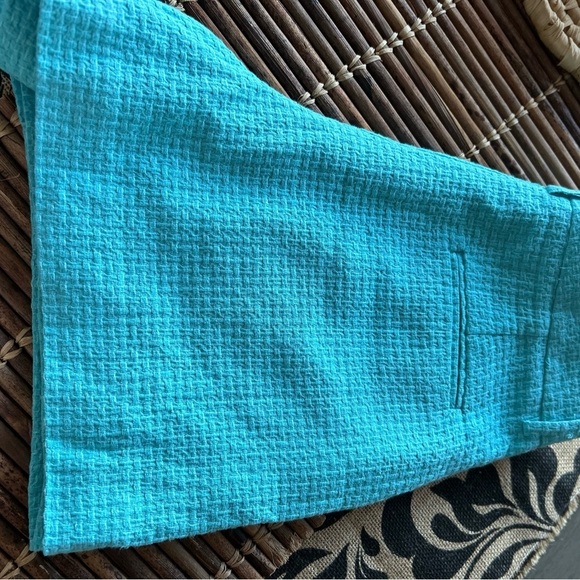 Draper James women’s shorts size 8 NEW
Teal true size 8 - Picture 6 of 10